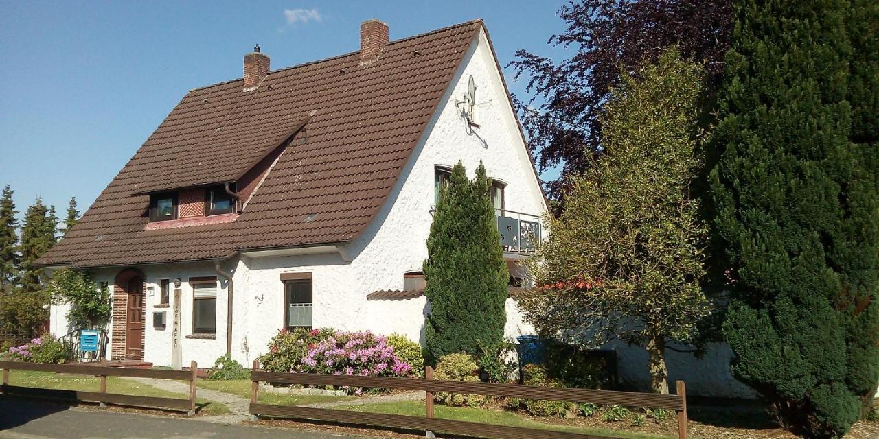 Ferienwohnung Schwiemann, Erdgeschoss Cadenberge Exterior photo